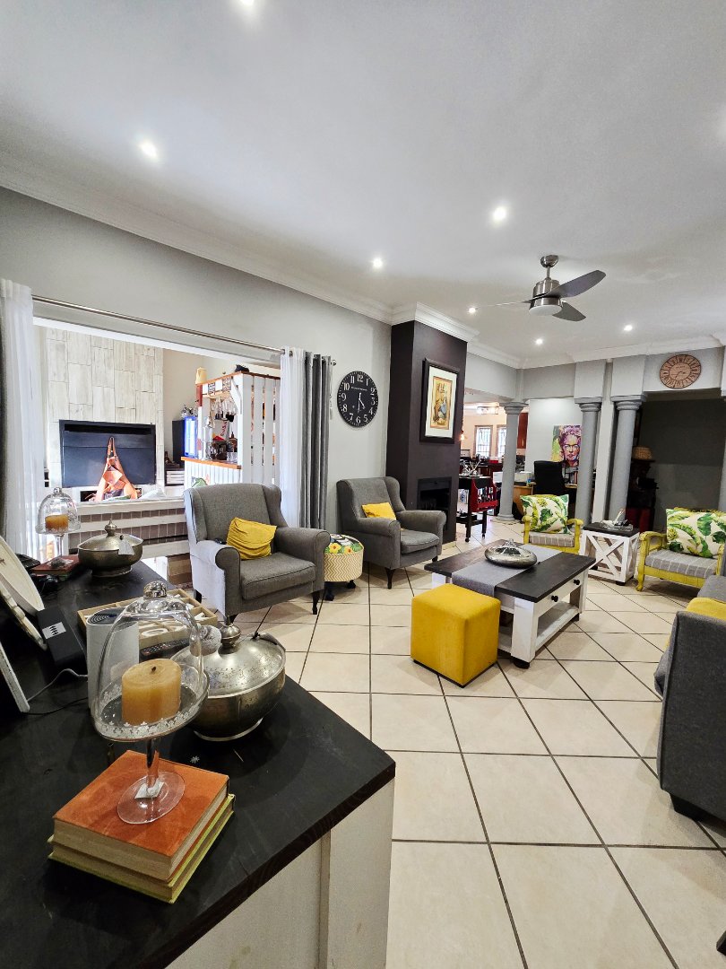 3 Bedroom Property for Sale in Wilkoppies North West